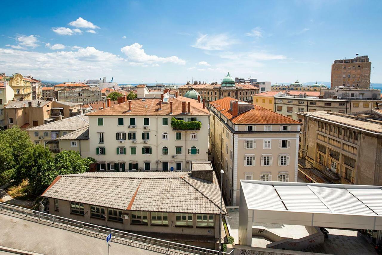 Appartement Crov à Rijeka Extérieur photo